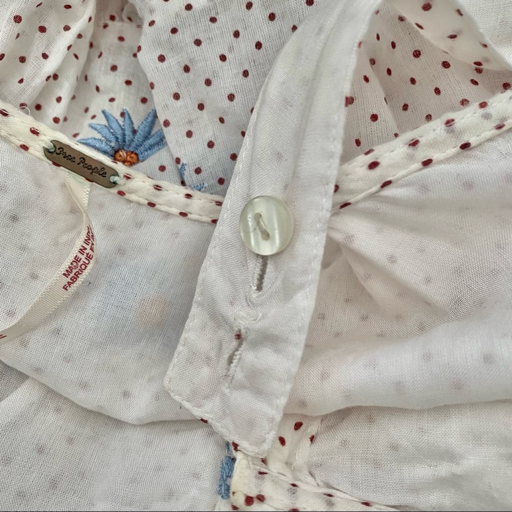 SOLD - Free People Women's Daisy Chain Button Up Midi Dress in White / Ecru - Picture 10 of 13